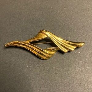 VTG brooch